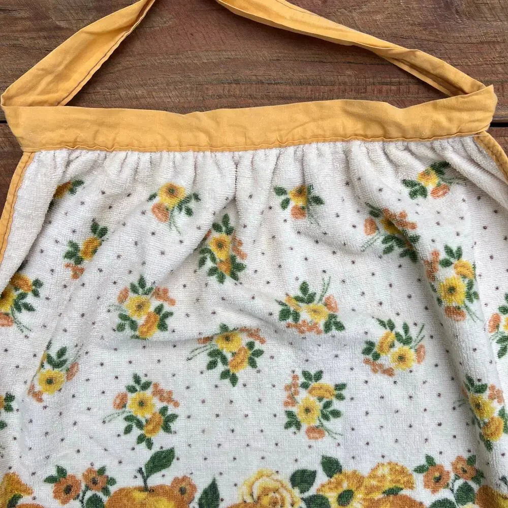 Vintage 70s Terrycloth Apron Fruit Floral Yellow Tie Back Retro Kitchen Hostess